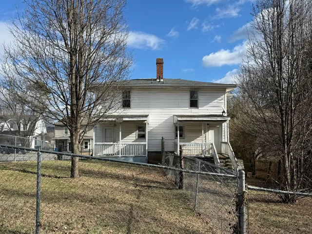 $189,000 | 201-203 18th Street Southeast, Roanoke, VA 24013