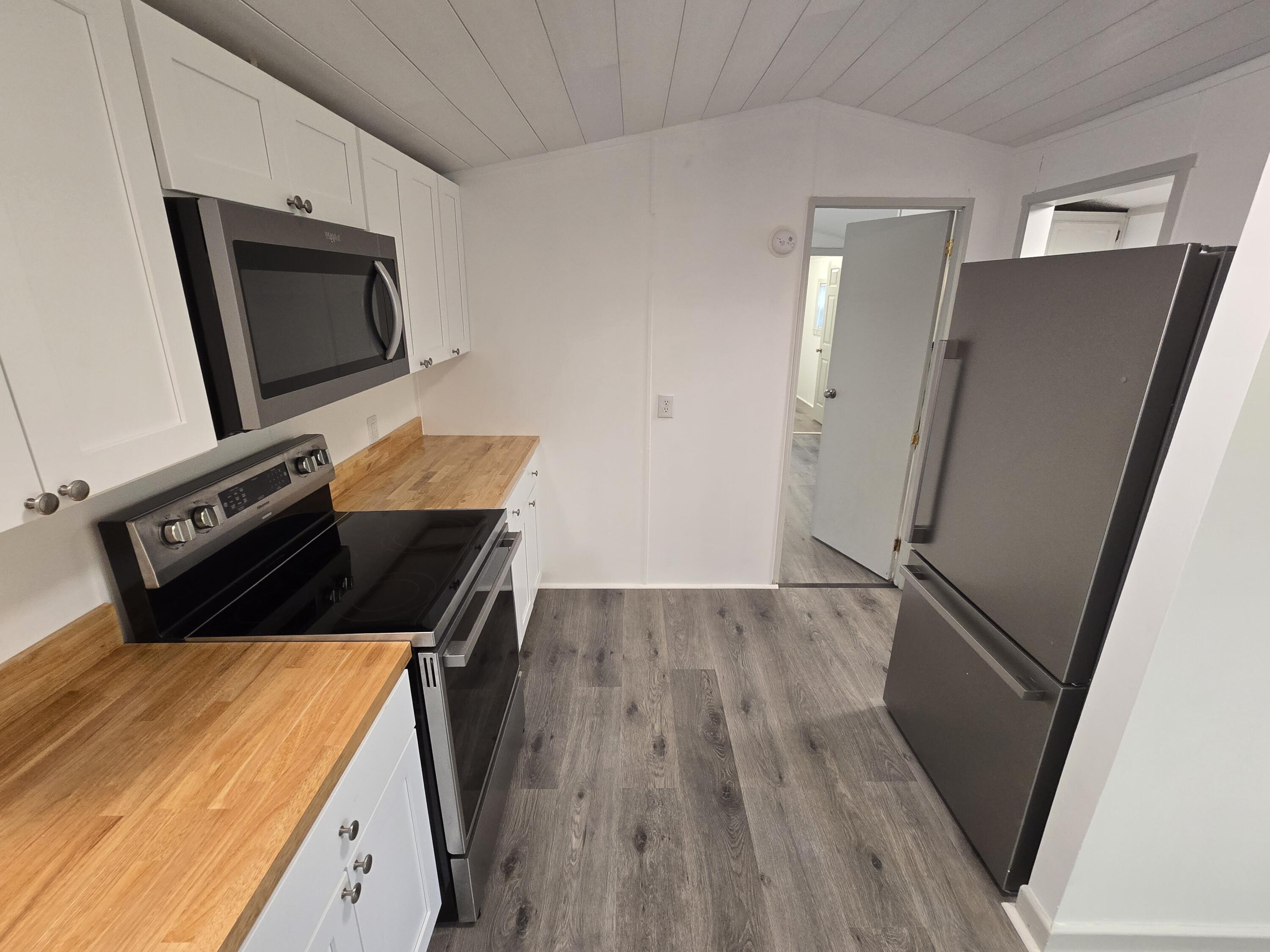 166 Williams Pond Road Bucksport, ME 04416 - Photo 5 of 25 20241030_144455