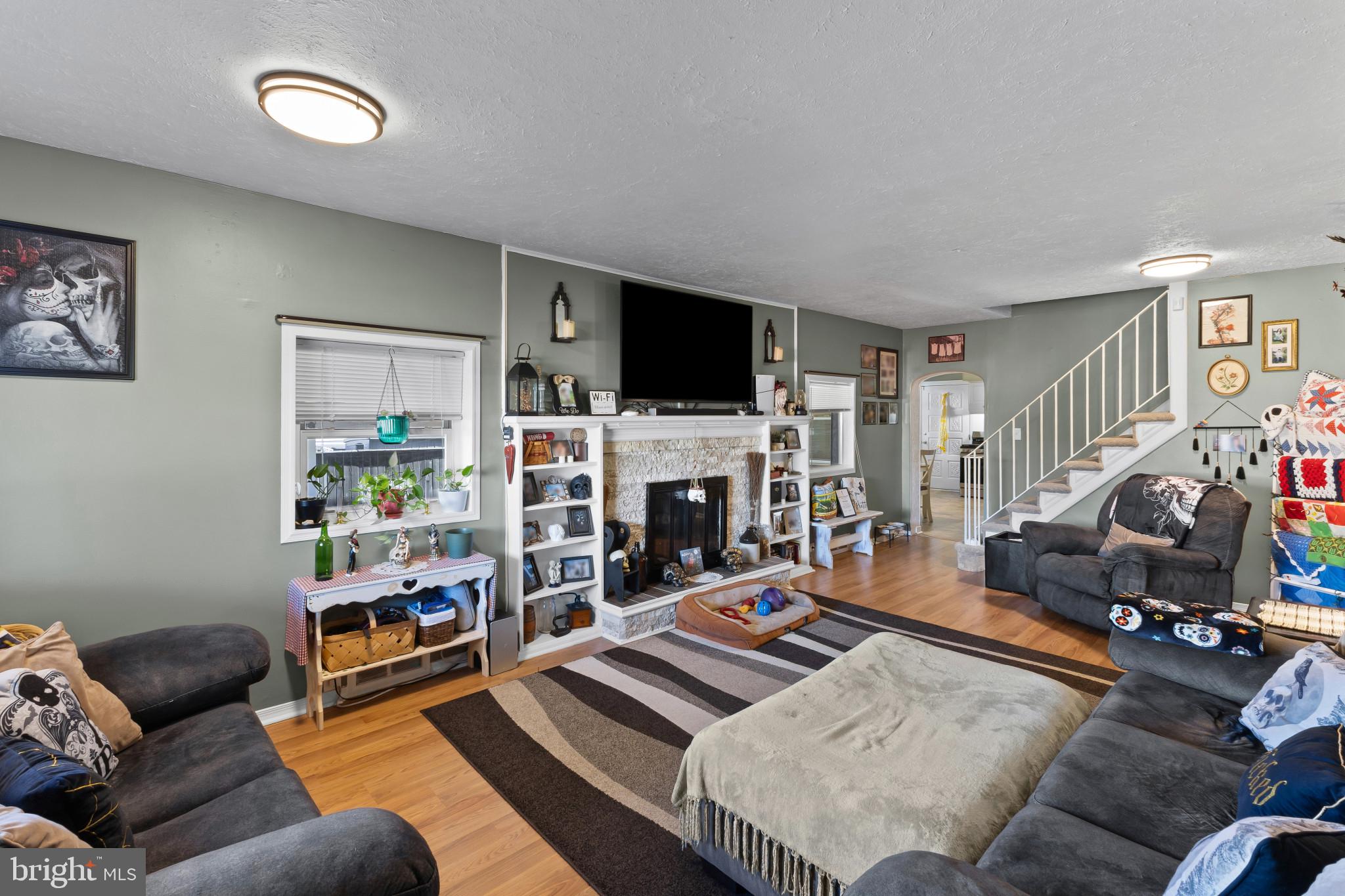 228 Oakwood Road Baltimore, MD 21222 - Photo 5 of 32 Gallery Image 5