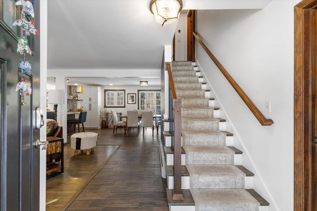 11 Farview Hill Road Atkinson, NH 03811 - Photo 5 of 36