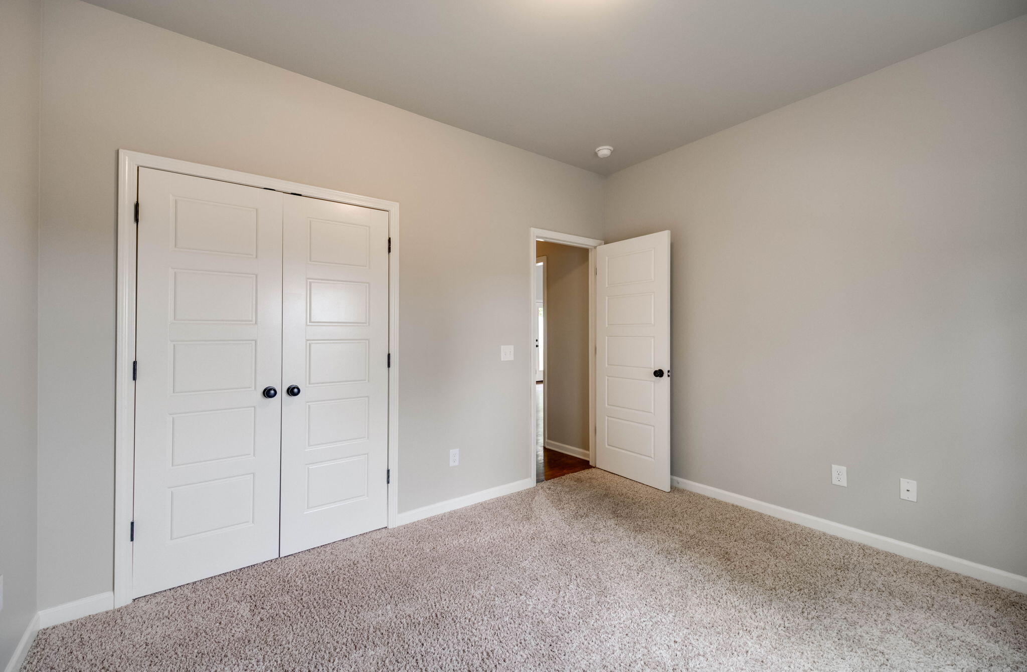 7266 Noah Reid Road Chattanooga, TN 37421 - Photo 17 of 32 2-web-or-mls-DSC_0436