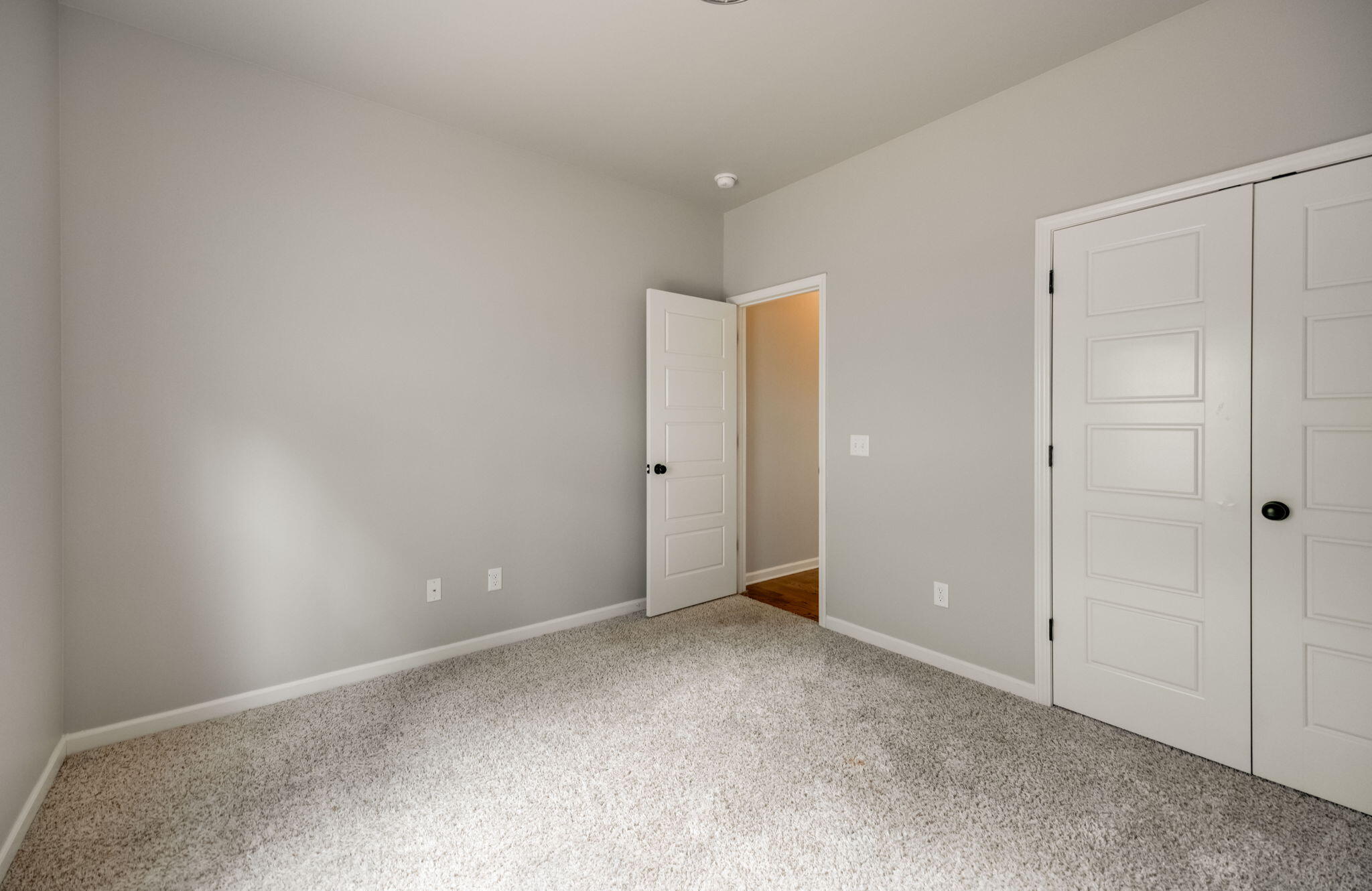 7266 Noah Reid Road Chattanooga, TN 37421 - Photo 20 of 32 5-web-or-mls-DSC_0448