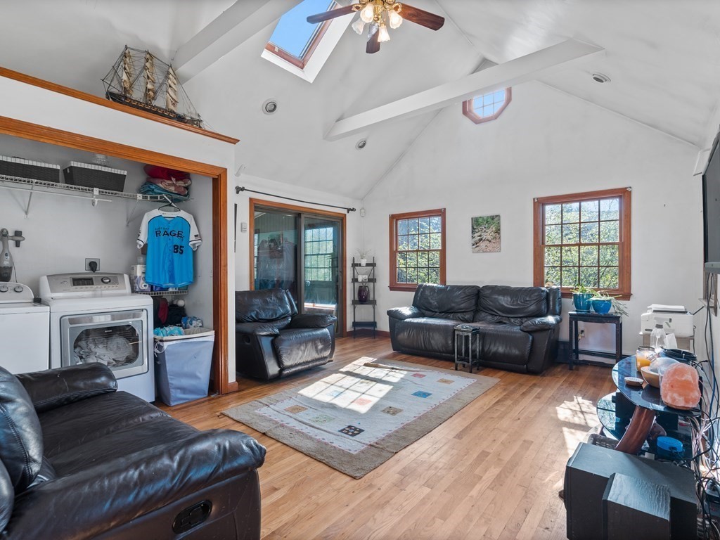 25 Cynthia Road Seekonk, MA 02771 - Photo 7 of 33 Gallery Image 7