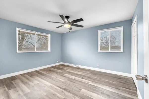 a view of empty room with window