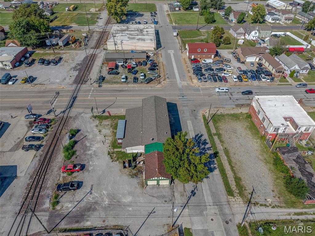 1348 Madison Avenue Madison, IL 62060 - Photo 7 of 14