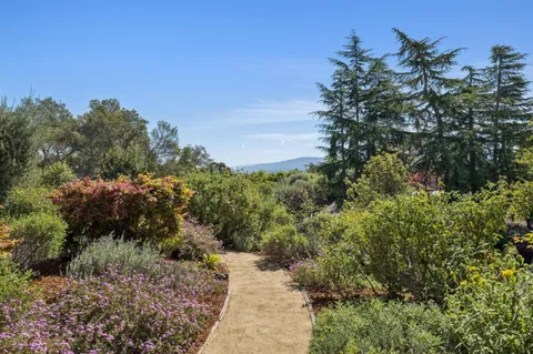 $3,795,000 | 665 West Glen Way, Woodside, CA 94062