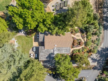 $3,795,000 | 665 West Glen Way, Woodside, CA 94062