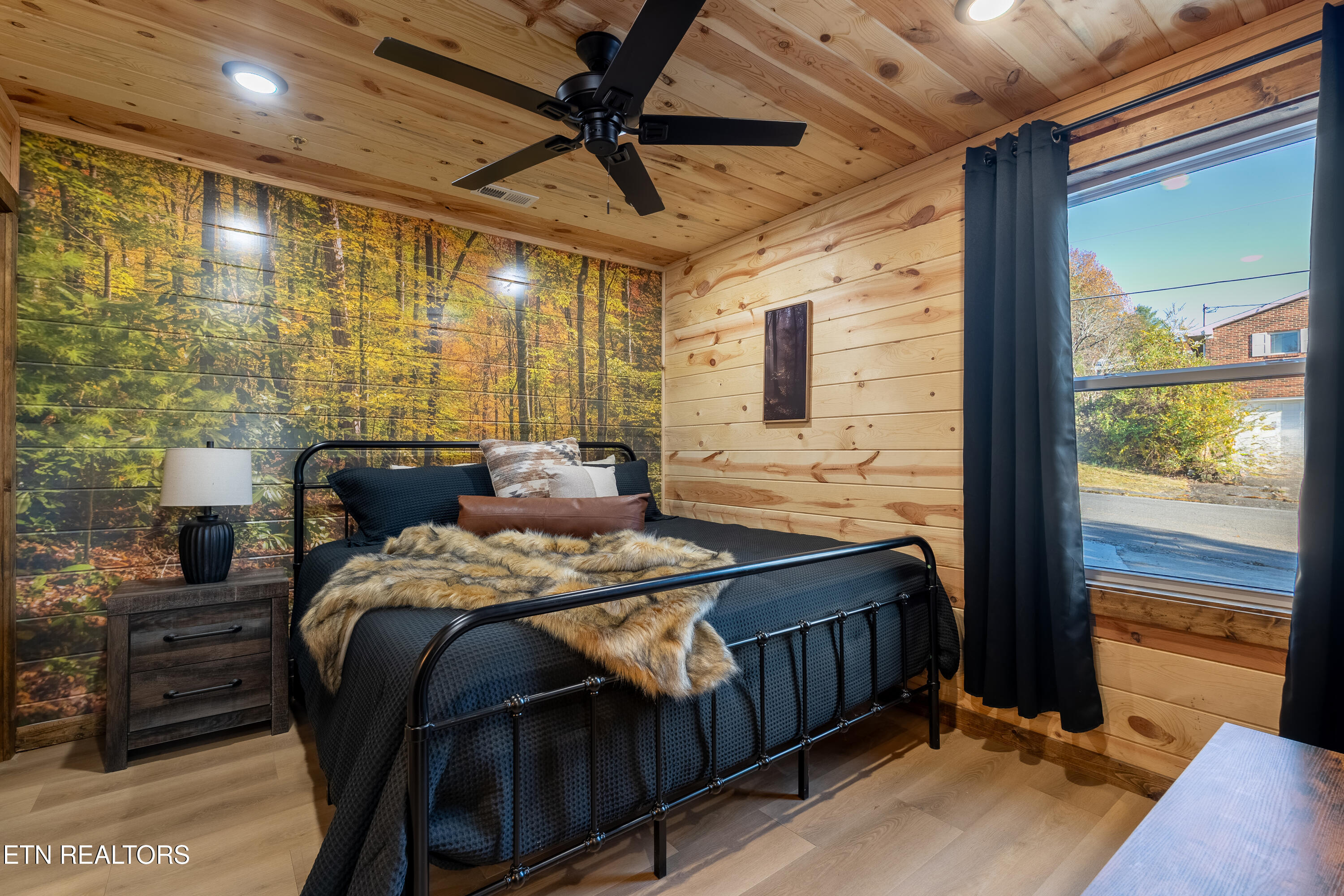 4015 Hitching Post Road Pigeon Forge, TN 37863 - Photo 29 of 54 DSC07033-HDR