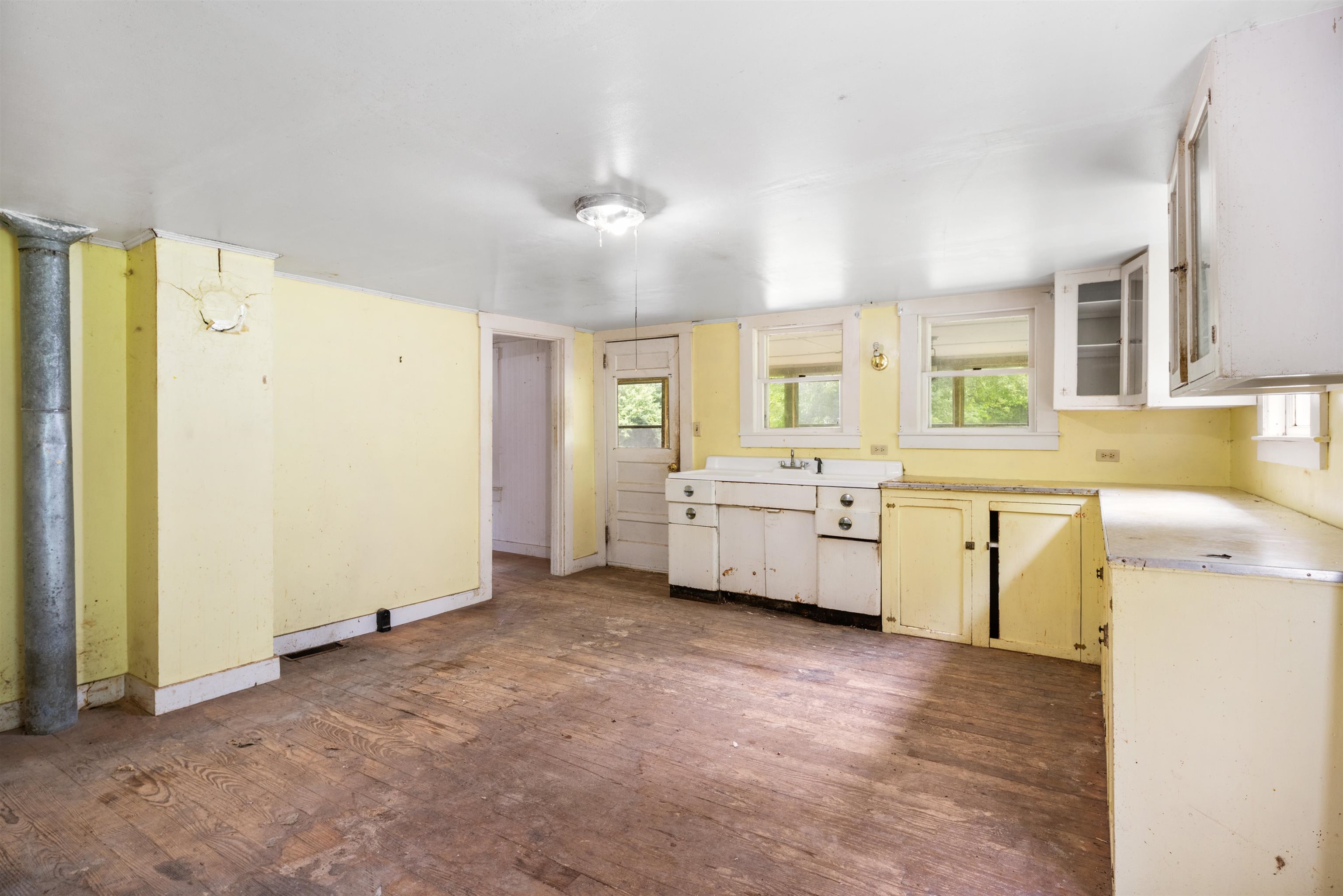 222 Old Cherry Mountain Road Jefferson, NH 03583 - Photo 14 of 43