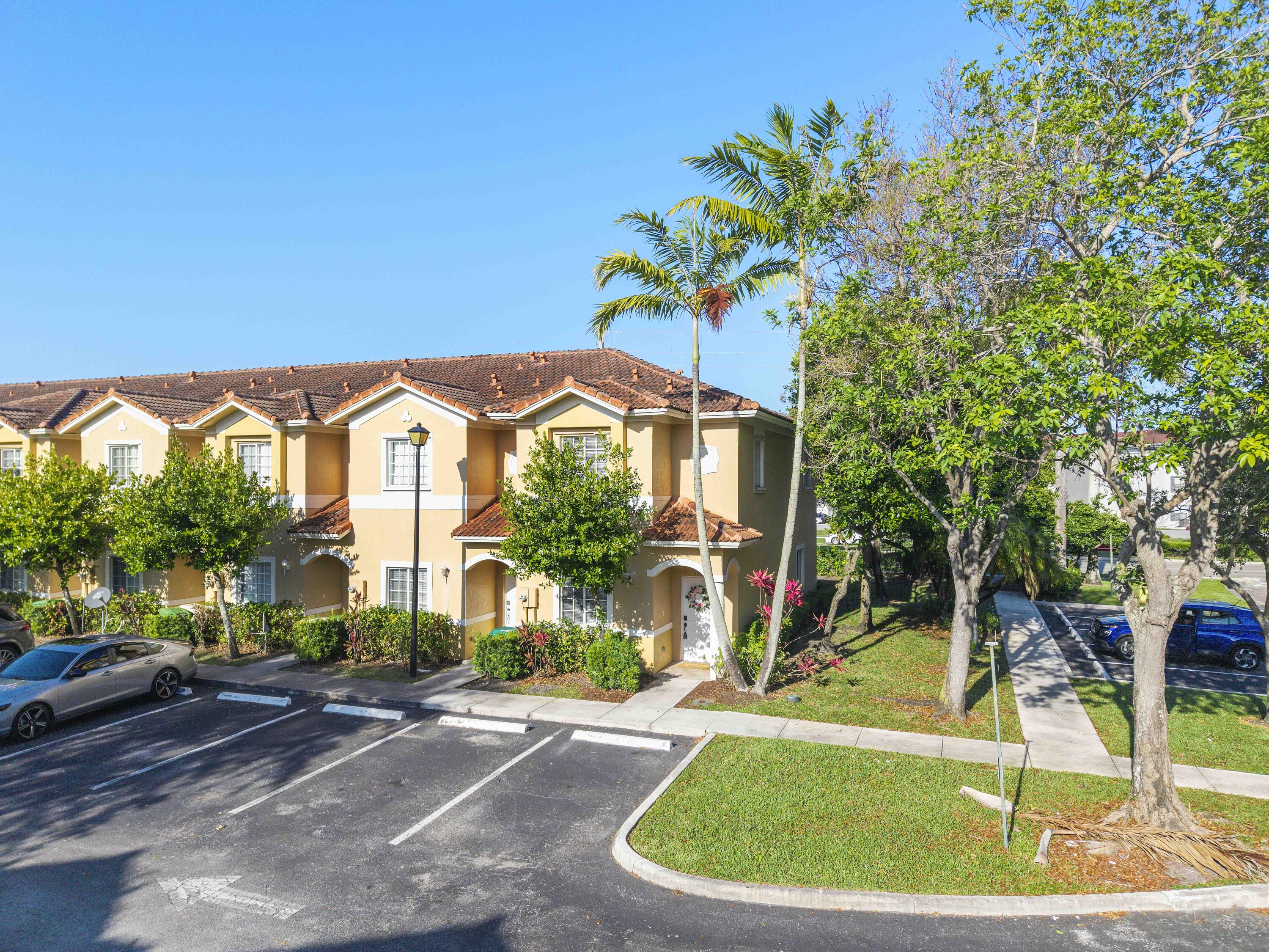 5910 Riverside Avenue Tamarac, FL 33321 - Photo 2 of 47 a view of swimming pool