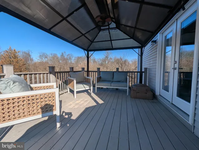 $412,500 | 18 Kings Bridge Court, Newark, DE 19702