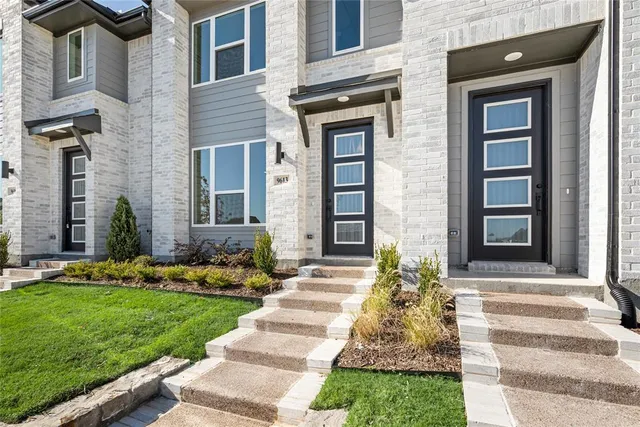 $1,800 | 9613 Dahlia Boulevard, Mesquite, TX 75126