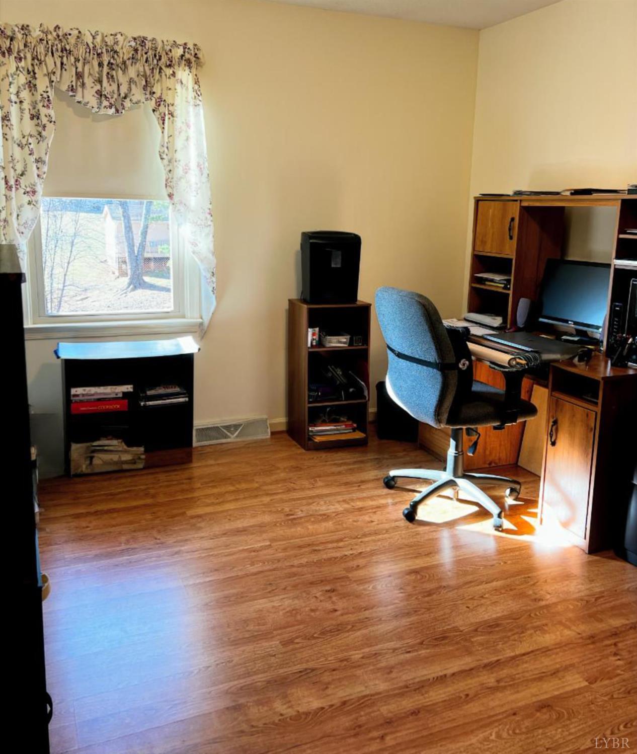 511 Darrell Lane Hurt, VA 24563 - Photo 15 of 24