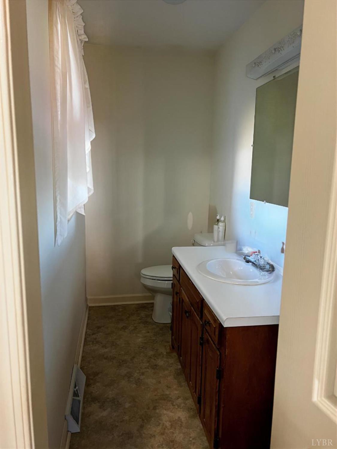 511 Darrell Lane Hurt, VA 24563 - Photo 19 of 24