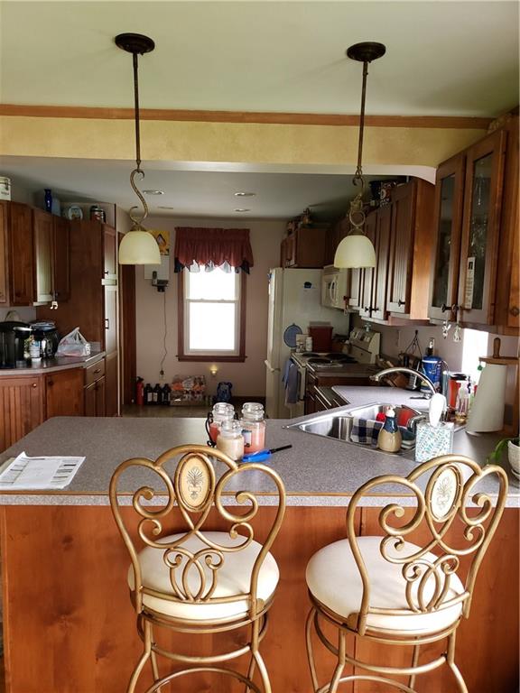 1602 Mercer Road Fredonia, PA 16124 - Photo 4 of 23