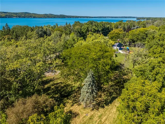 $99,900 | 4187 East Lake Road, Canandaigua, NY 14424