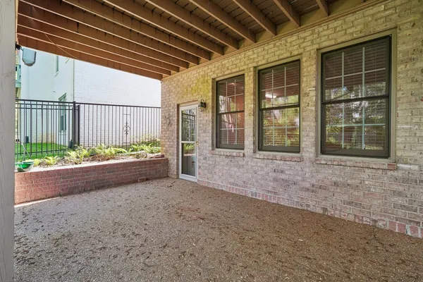 $1,000,000 | 621 Cherry Glen Circle, Nashville, TN 37215