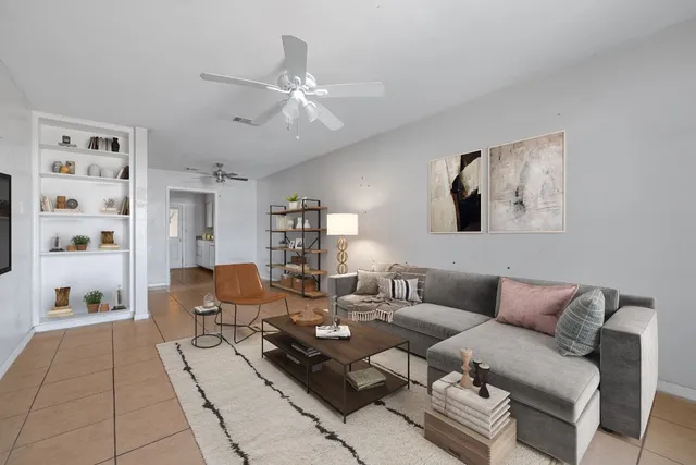 $559,900 | 604 Gaylor Street, Unit A, Austin, TX 78752