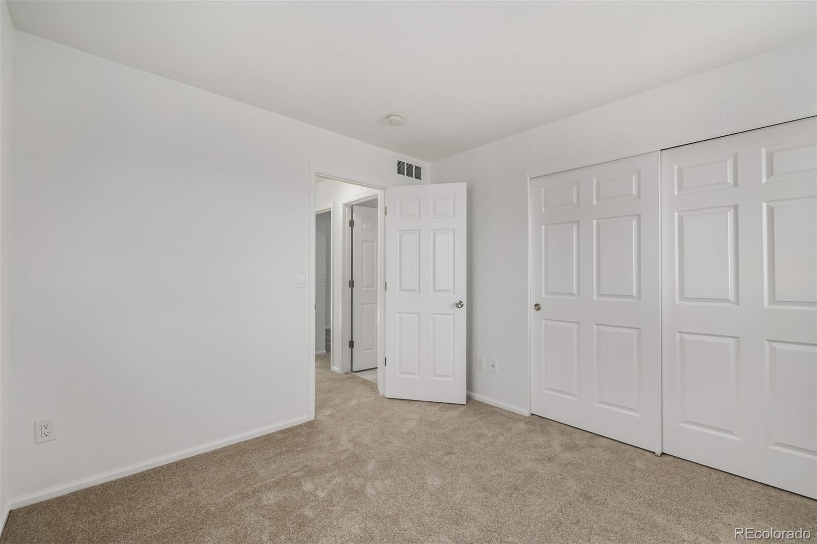 3286 Astorbrook Circle Highlands Ranch, CO 80126 - Photo 27 of 47