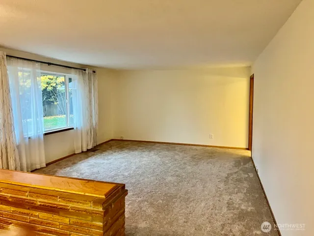 $3,000 | 16866 Southeast 268th Street, Covington, WA 98042