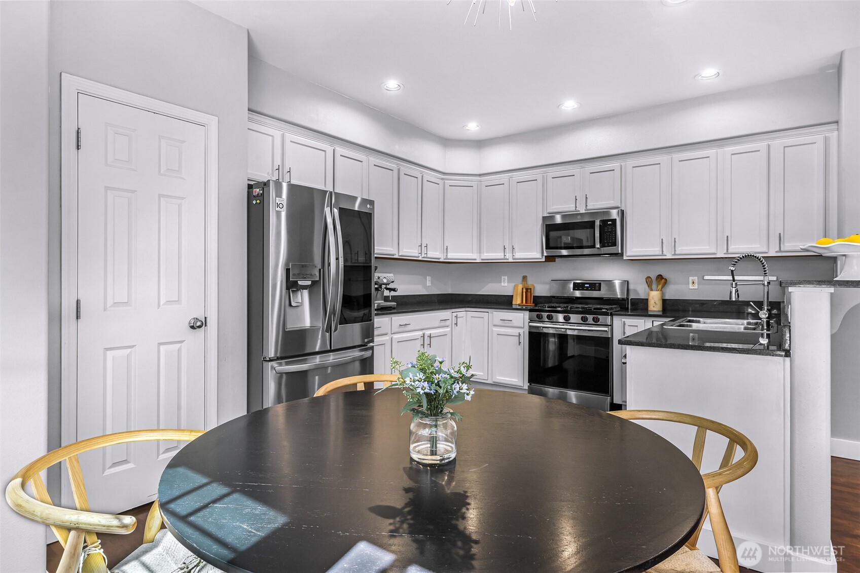 124 202nd Street Southeast Bothell, WA 98012 - Photo 10 of 40