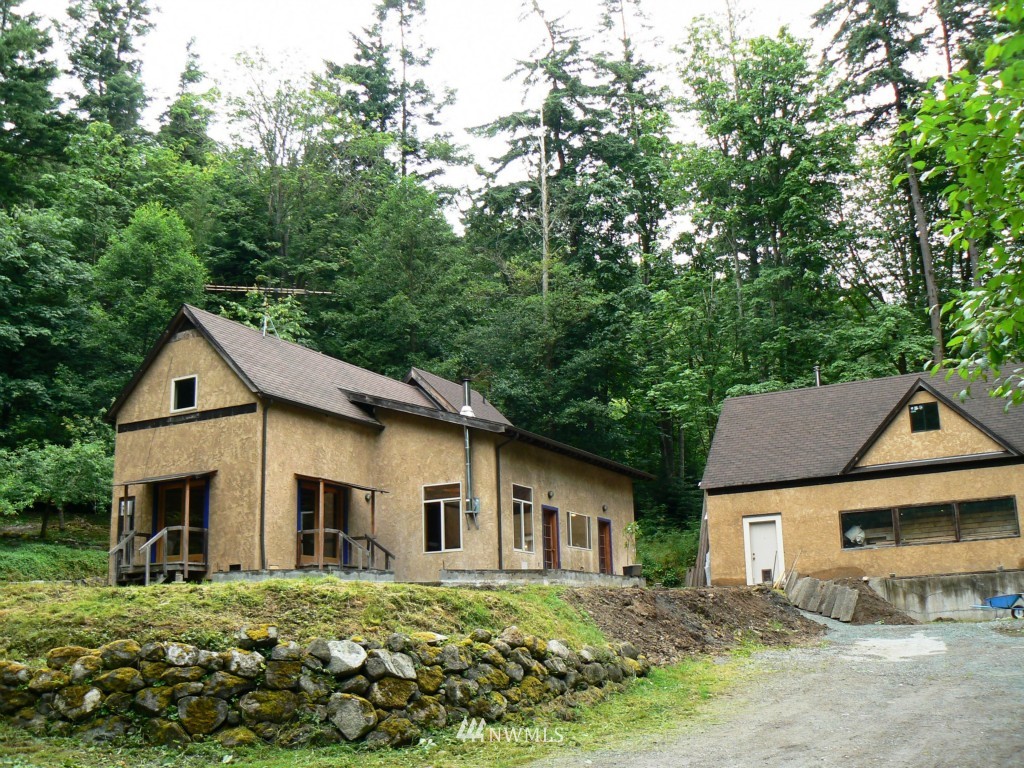 6362 South Shore Road Anacortes, WA 98221 - Photo 1 of 1 Gallery Image 1