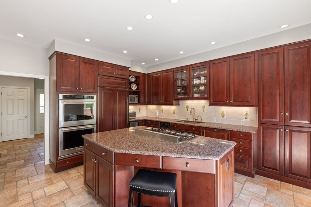 10 Apple Ridge Drive Natick, MA 01760 - Photo 14 of 33