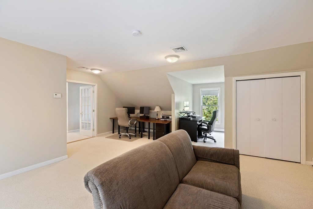 10 Apple Ridge Drive Natick, MA 01760 - Photo 22 of 33