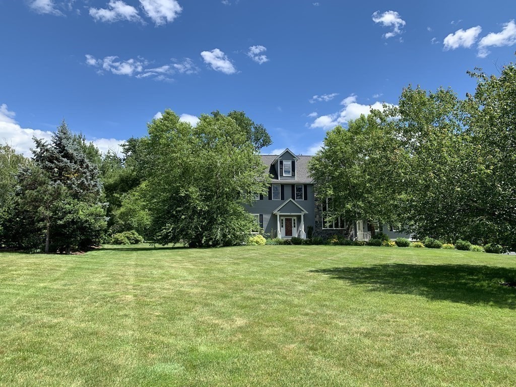 10 Apple Ridge Drive Natick, MA 01760 - Photo 3 of 33