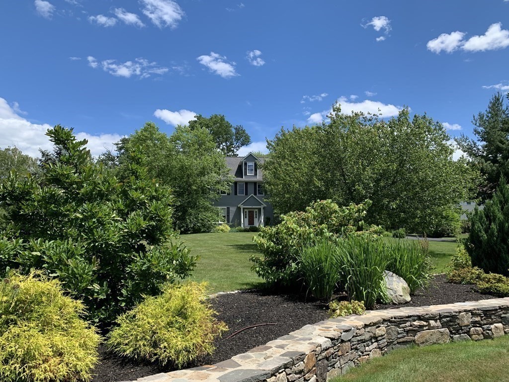 10 Apple Ridge Drive Natick, MA 01760 - Photo 4 of 33