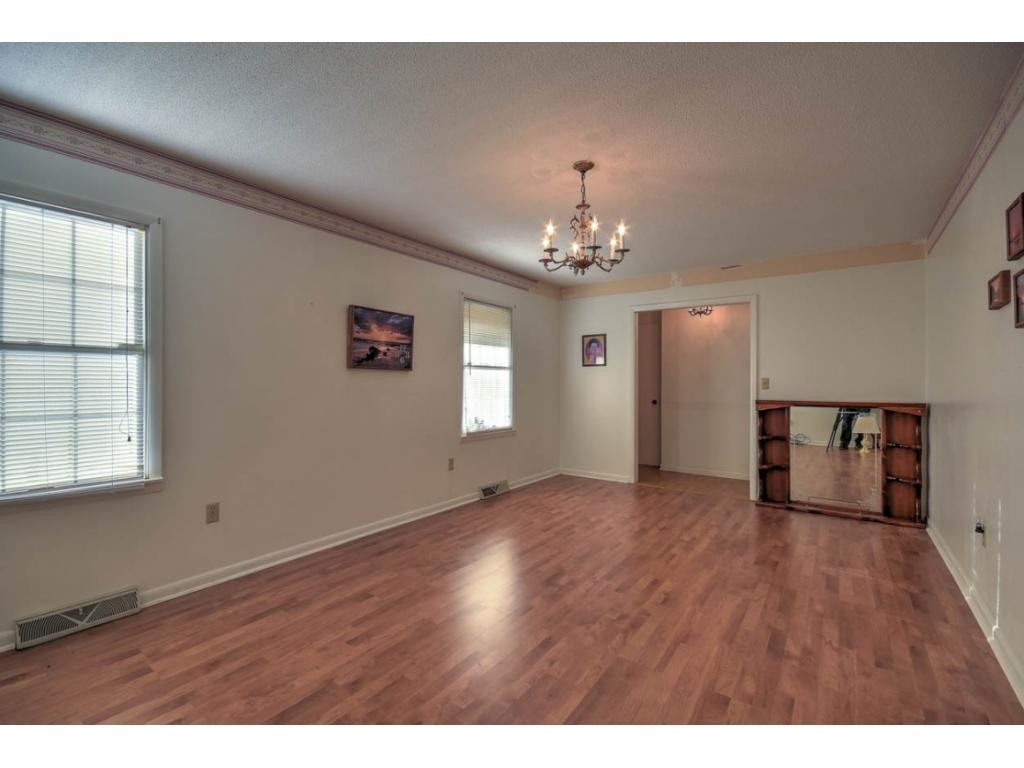 121 Bill Martin Road Chuckey, TN 37641 - Photo 7 of 36 Photo 7