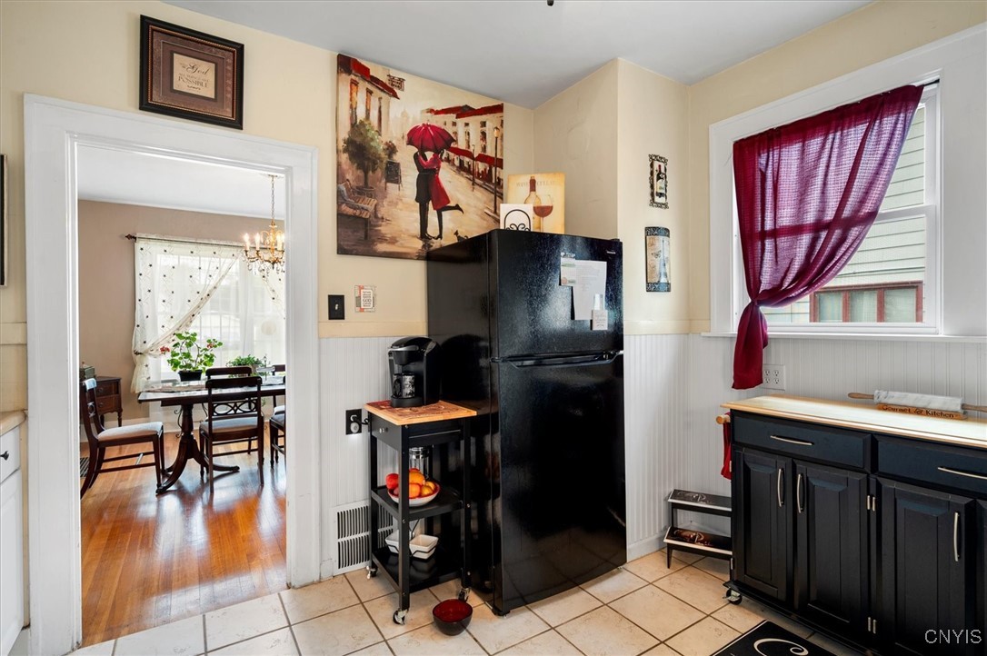 824 Herkimer Road Utica, NY 13502 - Photo 12 of 48