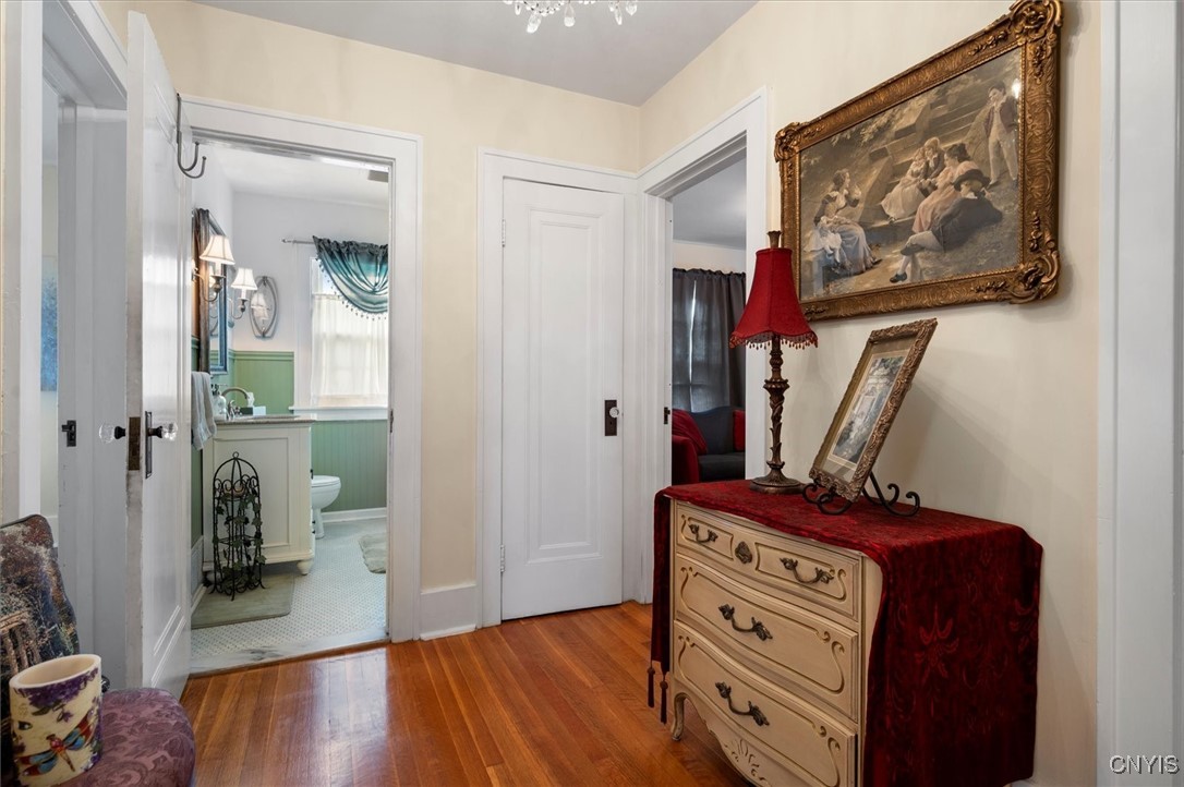 824 Herkimer Road Utica, NY 13502 - Photo 16 of 48