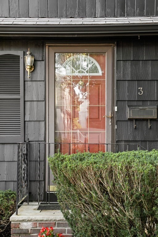 3 Basse Road Lynn, MA 01904 - Photo 2 of 37 Gallery Image 2