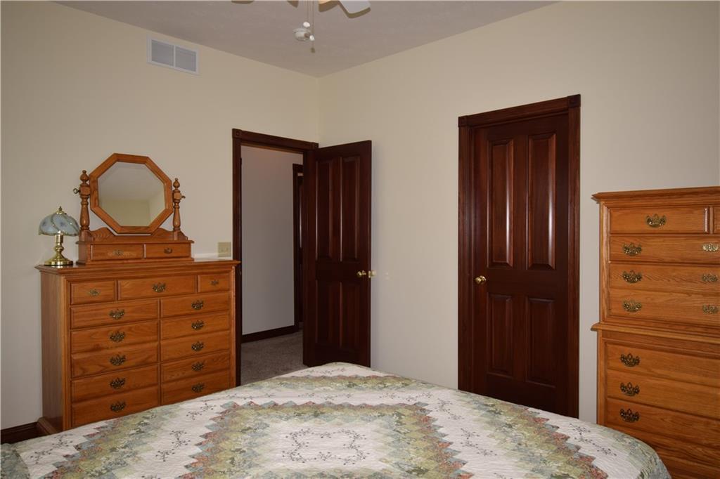 2141 Crabill Road Springfield, OH 45502 - Photo 35 of 41