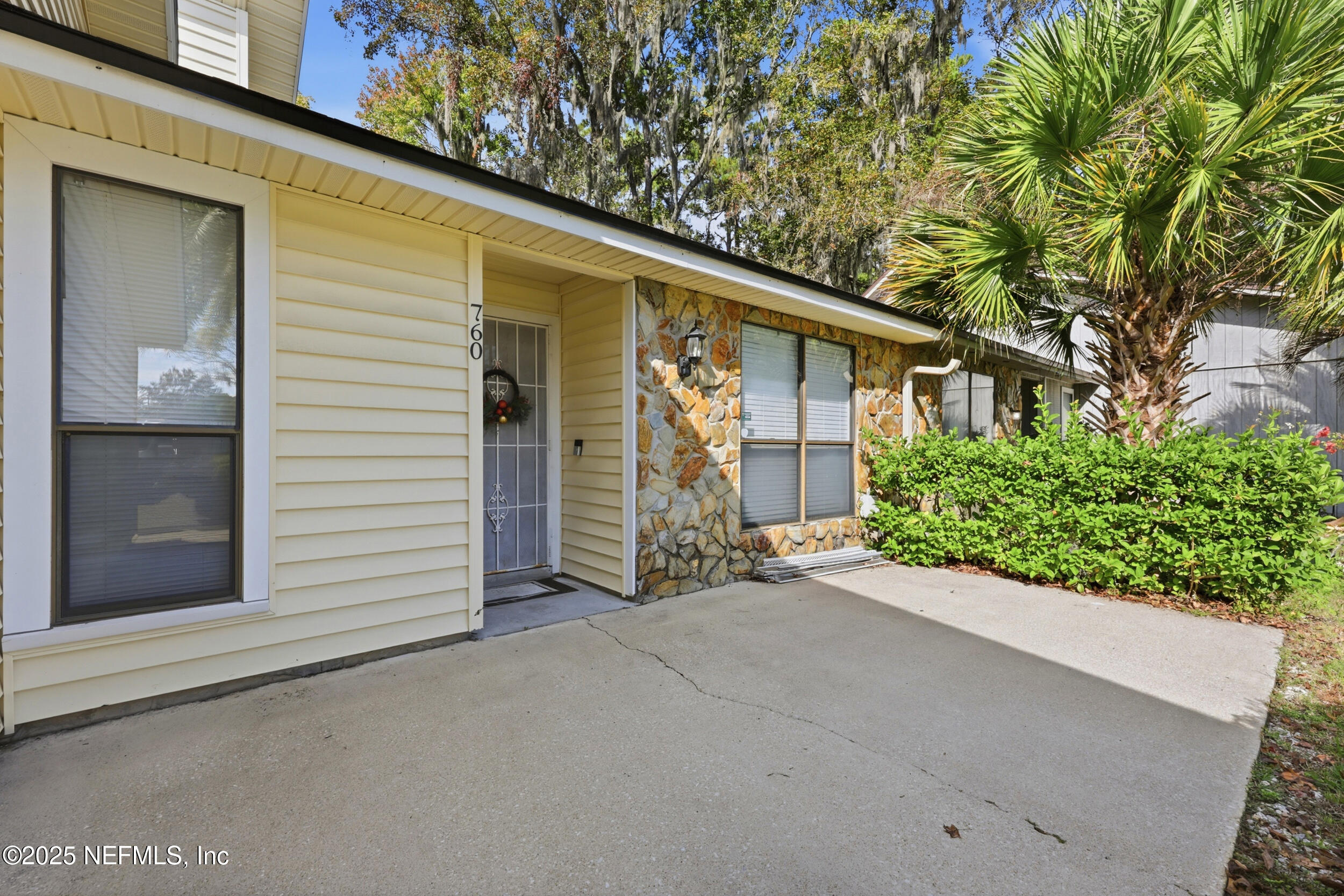 760 Plainfield Avenue Orange Park, FL 32073 - Photo 37 of 38 a view of a house with a street
