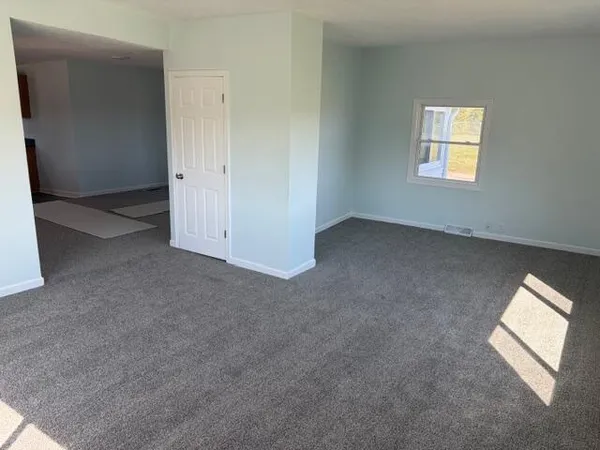 $295,000 | 7785 Saddlebag Lake Road, Lake Odessa, MI 48849