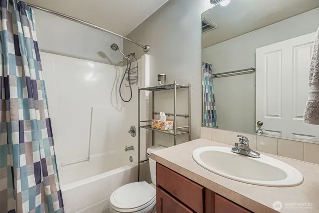 $374,500 | 6531 Indiana Street Southeast, Lacey, WA 98513