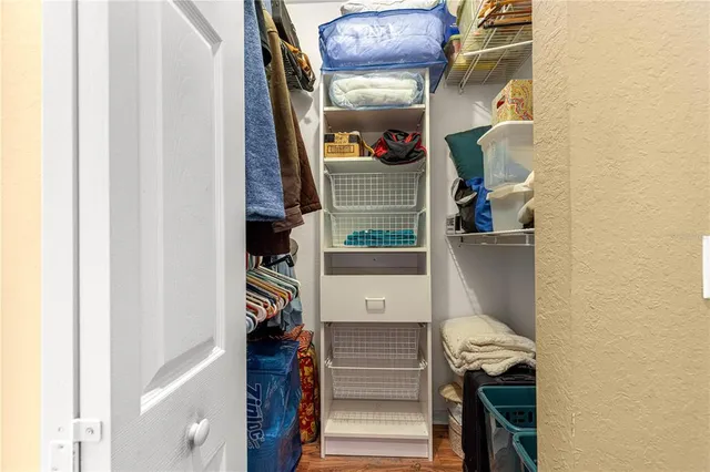 a view of walk in closet