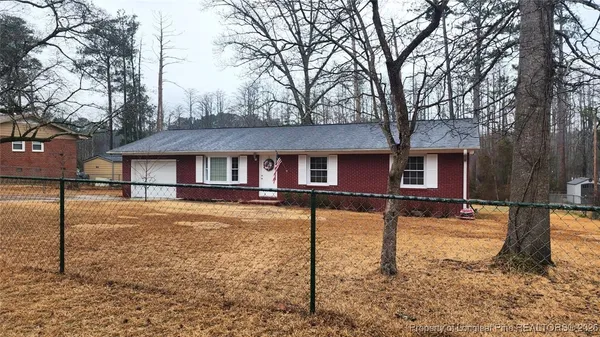 $215,000 | 263 Brewster Drive, Fayetteville, NC 28303