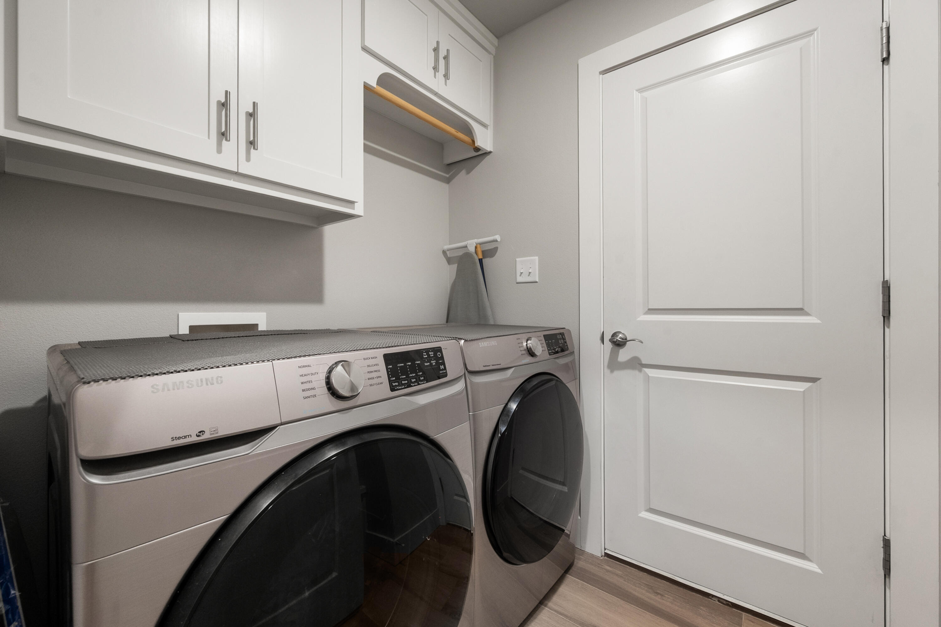 2908 137th Street Lubbock, TX 79423 - Photo 27 of 31 a utility room with dryer and washer