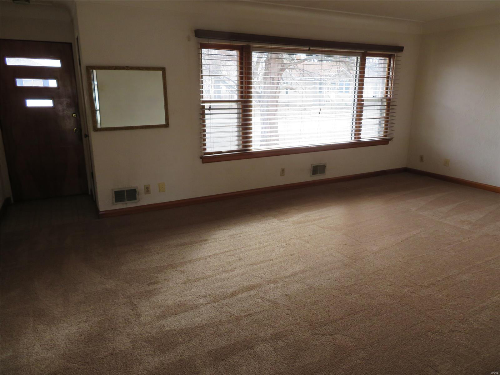 124 East 4th Street Roxana, IL 62084 - Photo 10 of 35