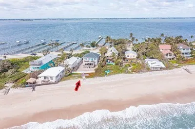 $6,500 | 12936 Florida A1A, Vero Beach, FL 32963