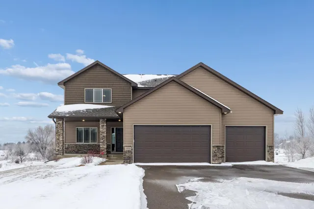 $659,900 | 21532 Butternut Street Northwest, Oak Grove, MN 55011