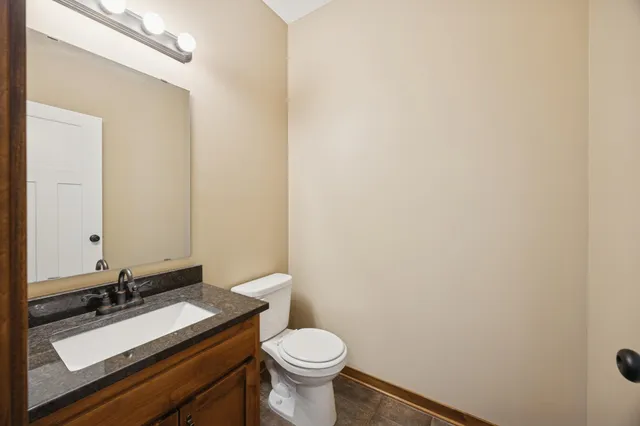 $659,900 | 21532 Butternut Street Northwest, Oak Grove, MN 55011