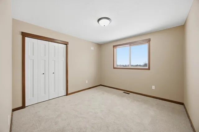 $659,900 | 21532 Butternut Street Northwest, Oak Grove, MN 55011