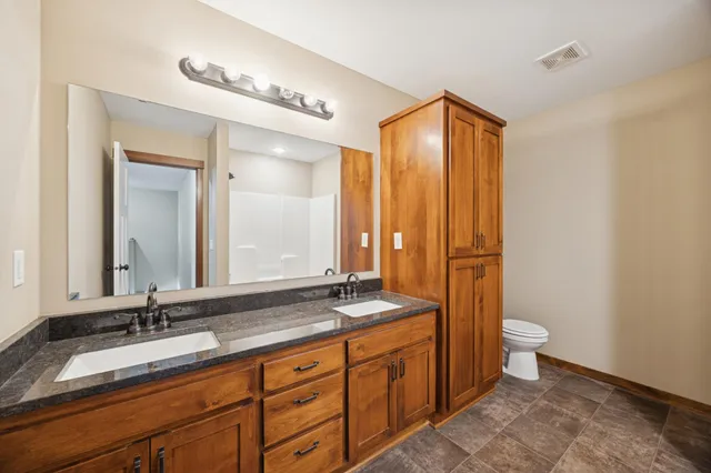 $659,900 | 21532 Butternut Street Northwest, Oak Grove, MN 55011