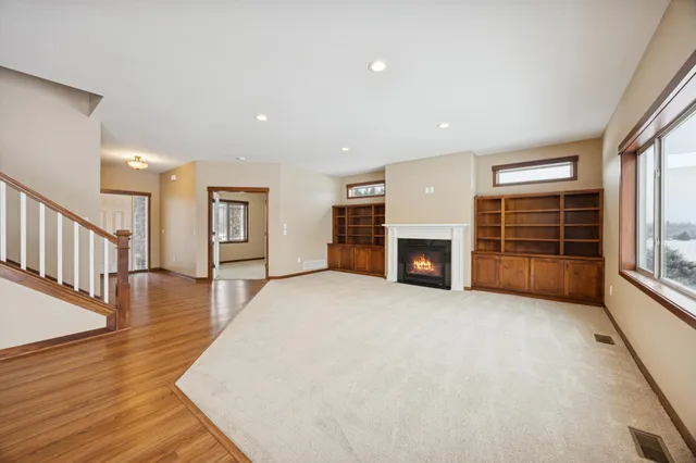 $659,900 | 21532 Butternut Street Northwest, Oak Grove, MN 55011