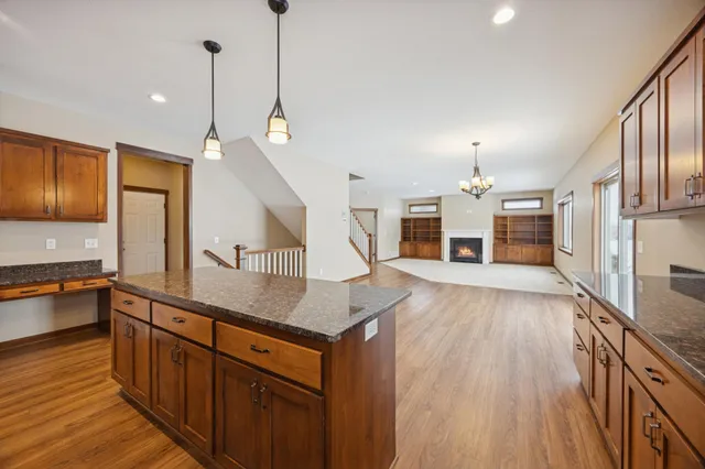 $659,900 | 21532 Butternut Street Northwest, Oak Grove, MN 55011