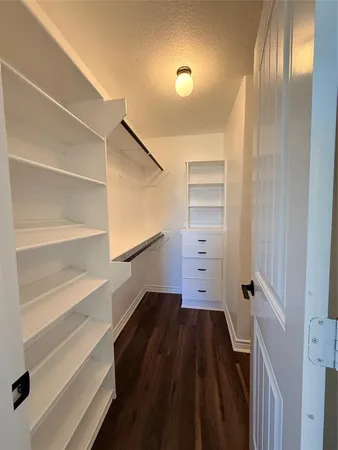 $2,550 | 213 Briarstone Drive, Alvarado, TX 76009